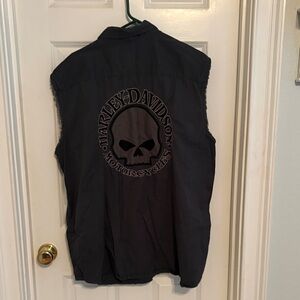 Harley-Davidson Black Vest with Skull Emblem